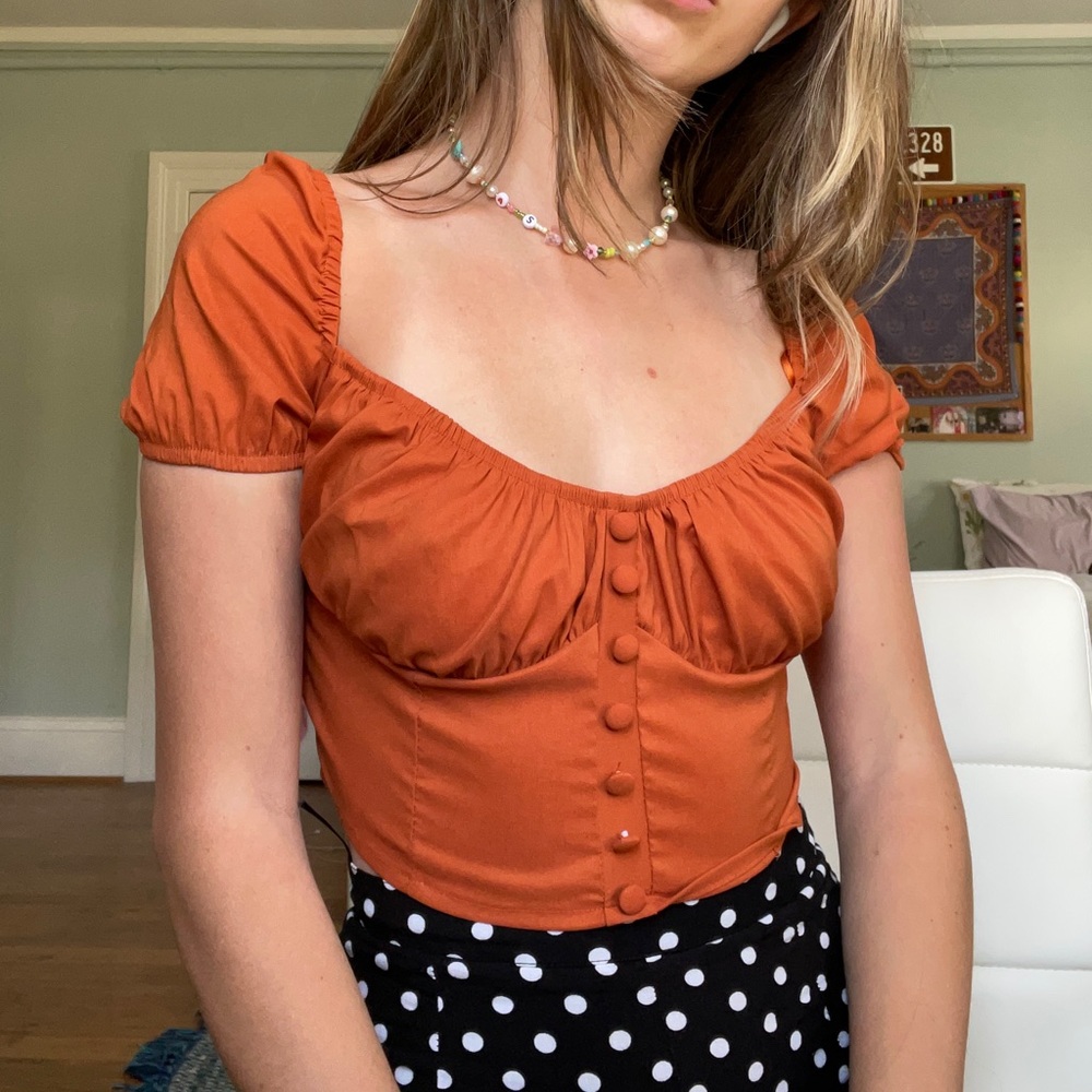 Orange top